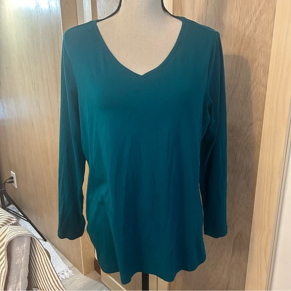 Talbots The Talbots Tee V-Neck Long Sleeve Woman Petite 2XP Green Pima Cotton - Picture 1 of 8
